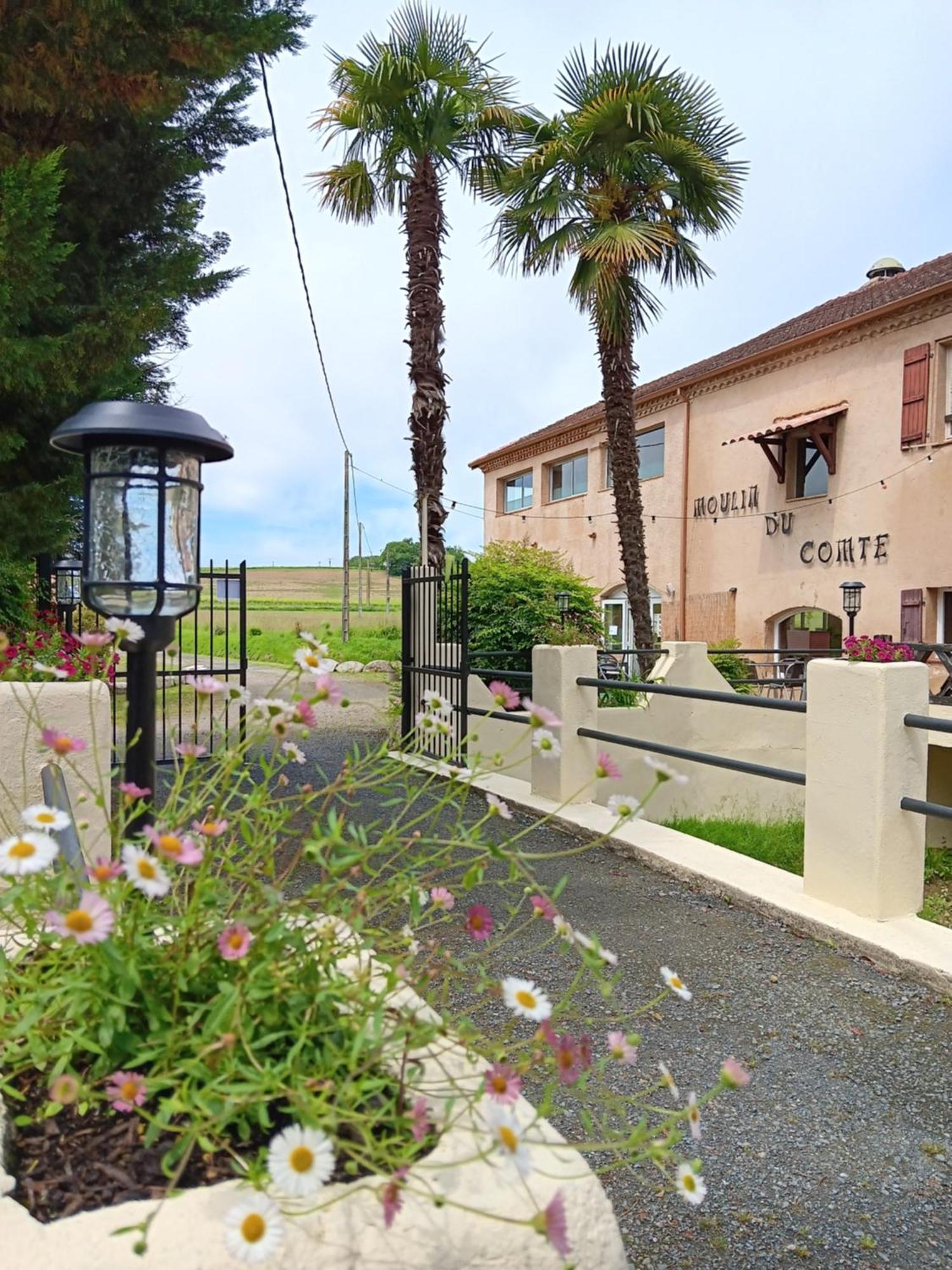 Gite Au Moulin Du Comte Bourrouillan 외부 사진